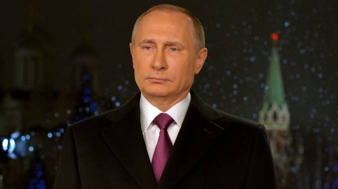 Putin nel discorso alla nazione per il capodanno 2016 (Afp)