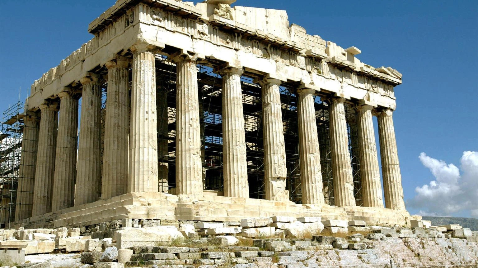 La Grecia prepara la vendita del 30% dell'aeroporto di Atene