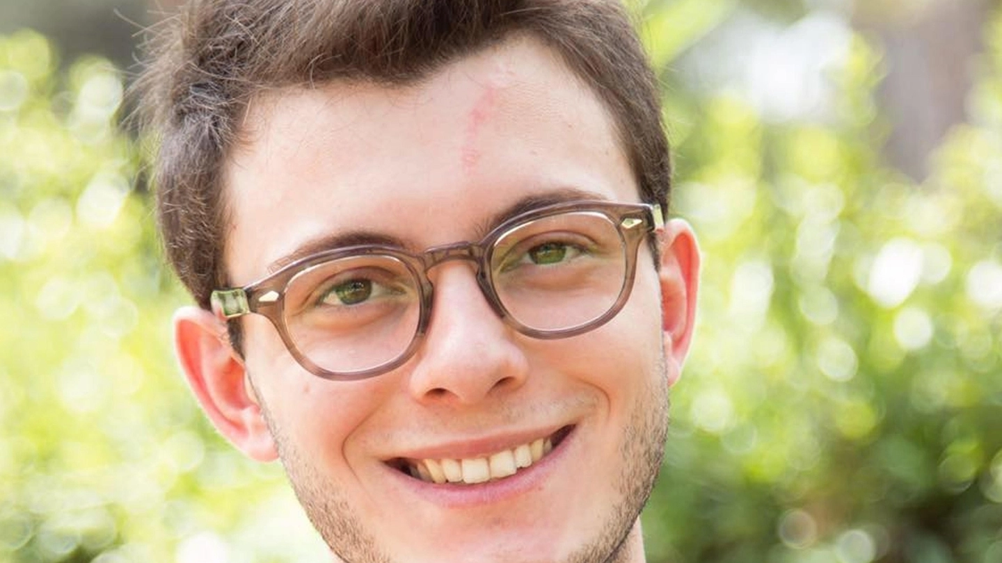 Luigi Genovese, 21 anni, recordman di preferenze alle elezioni siciliane (Ansa)