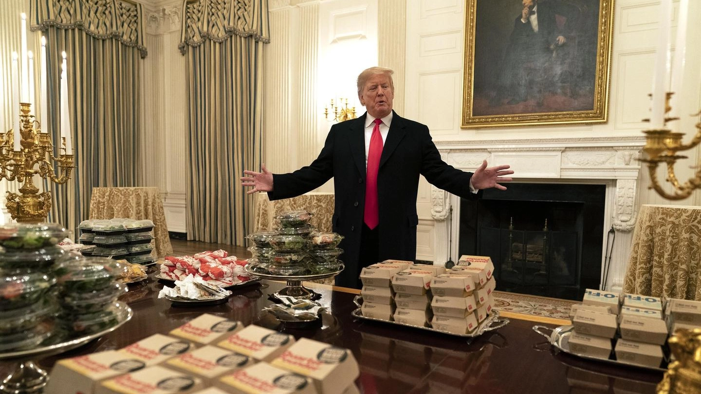 Trump col cibo ordinato al fast food: niente cuochi alla Casa Bianca (Ansa)