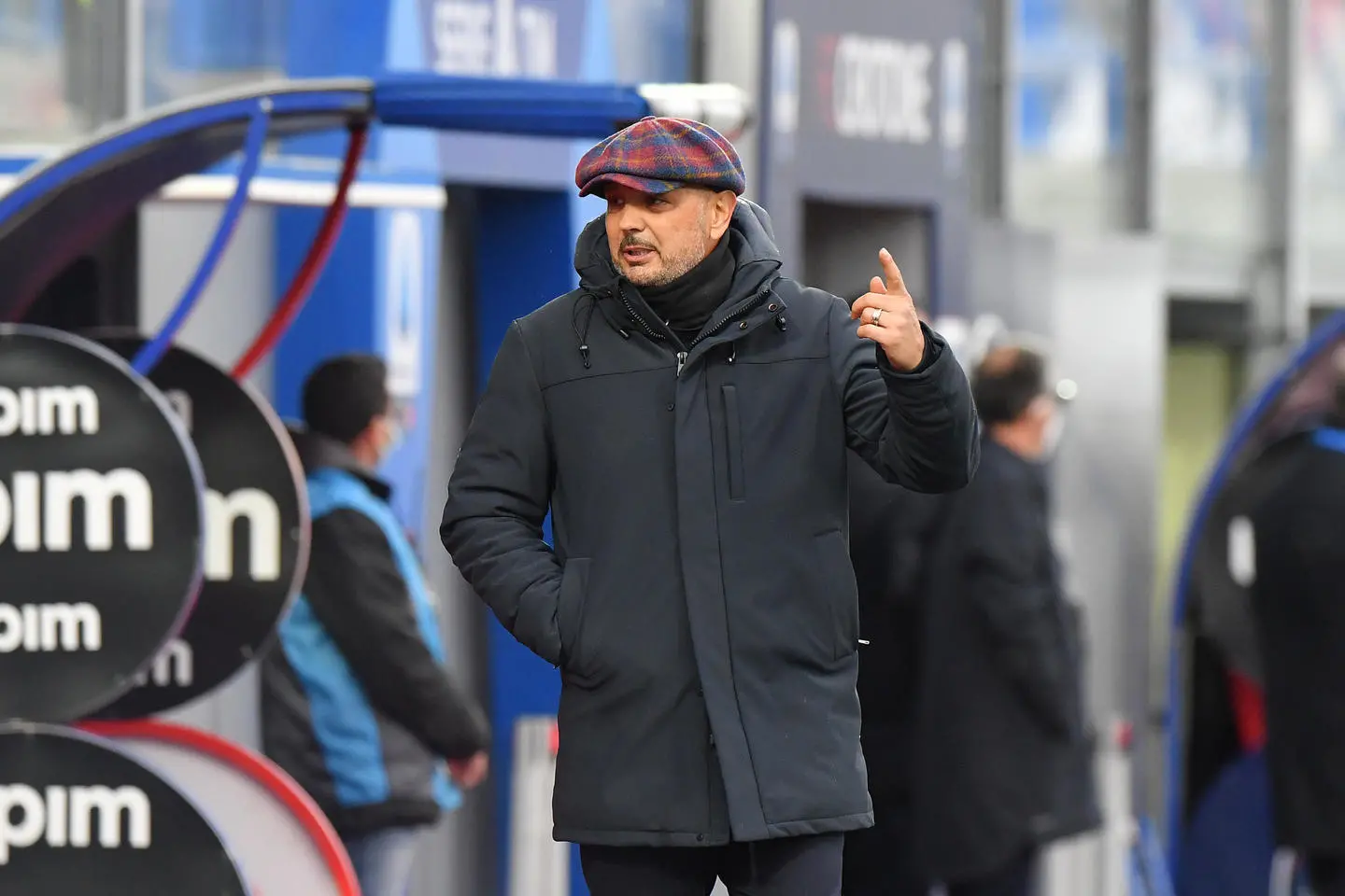 Mihajlovic contro Mancini: "Soriano in tribuna? Avrei mandato a quel paese il Mancio"