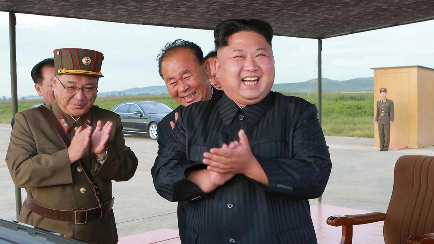 Il dittatore nordcoreano Kim Jong-un (Ansa)