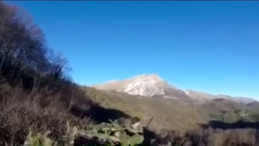 Il Monte Vettore ripreso dai cacciatori durante il terremoto (Youtube)