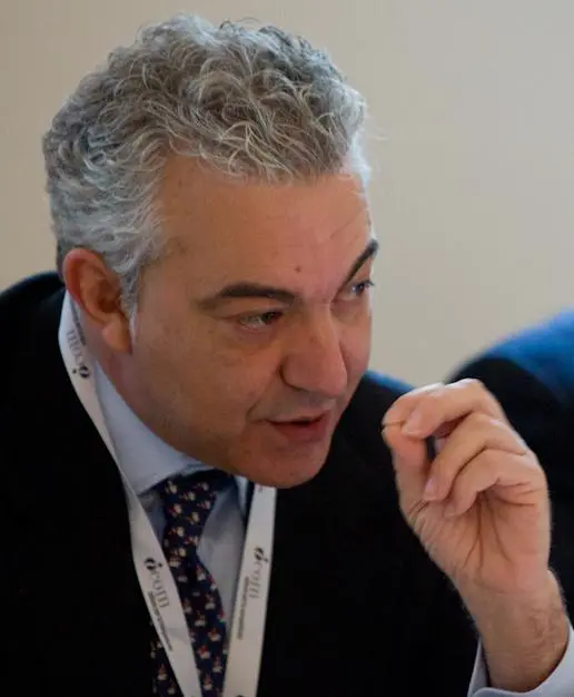 Arcuri attacca i big dei farmaci "Trattano i Paesi Ue come poveracci"