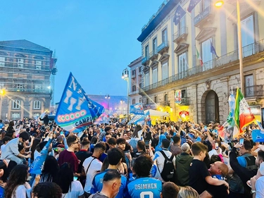 Calcio Napoli: città pronta per festa scudetto e il mega concerto