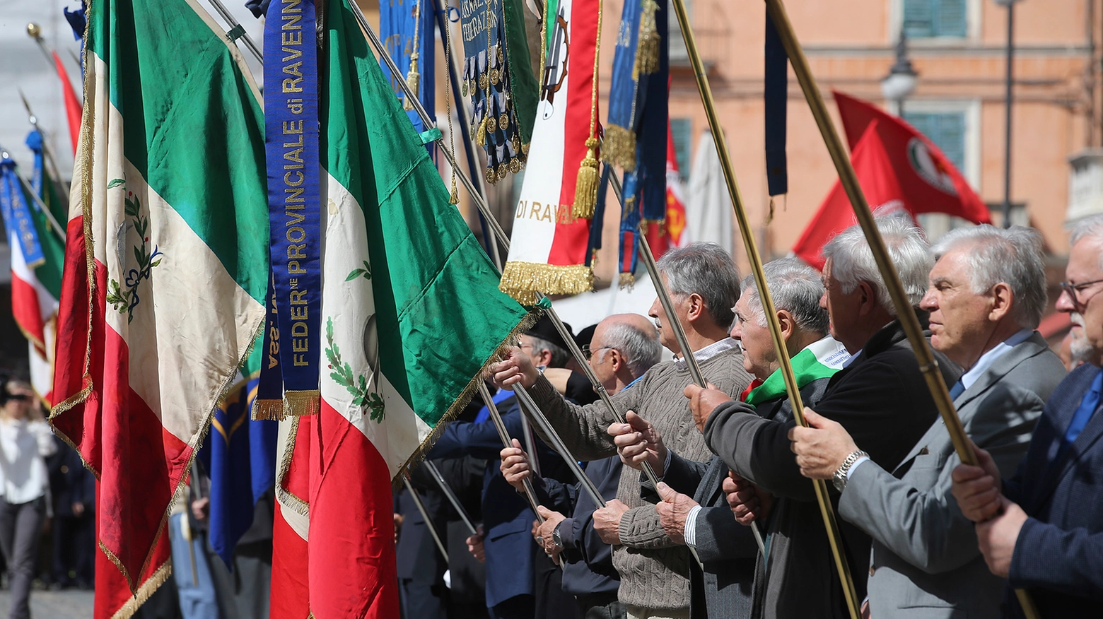 Una festa della liberazione a Ravenna (Zani)
