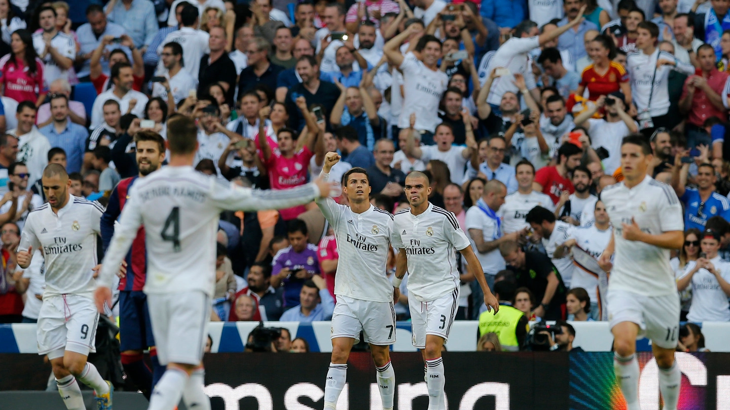 L'esultanza dei giocatori del Real Madrid (Ap)