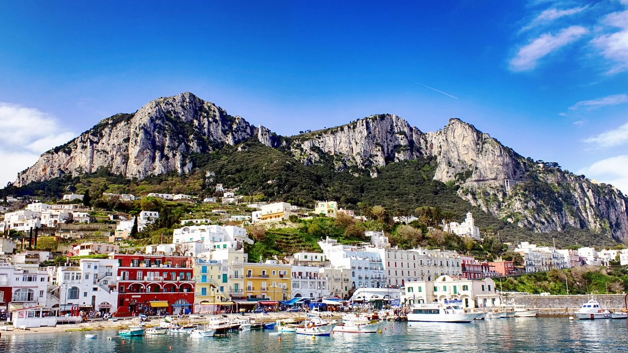 Il panorama dell'isola di Capri