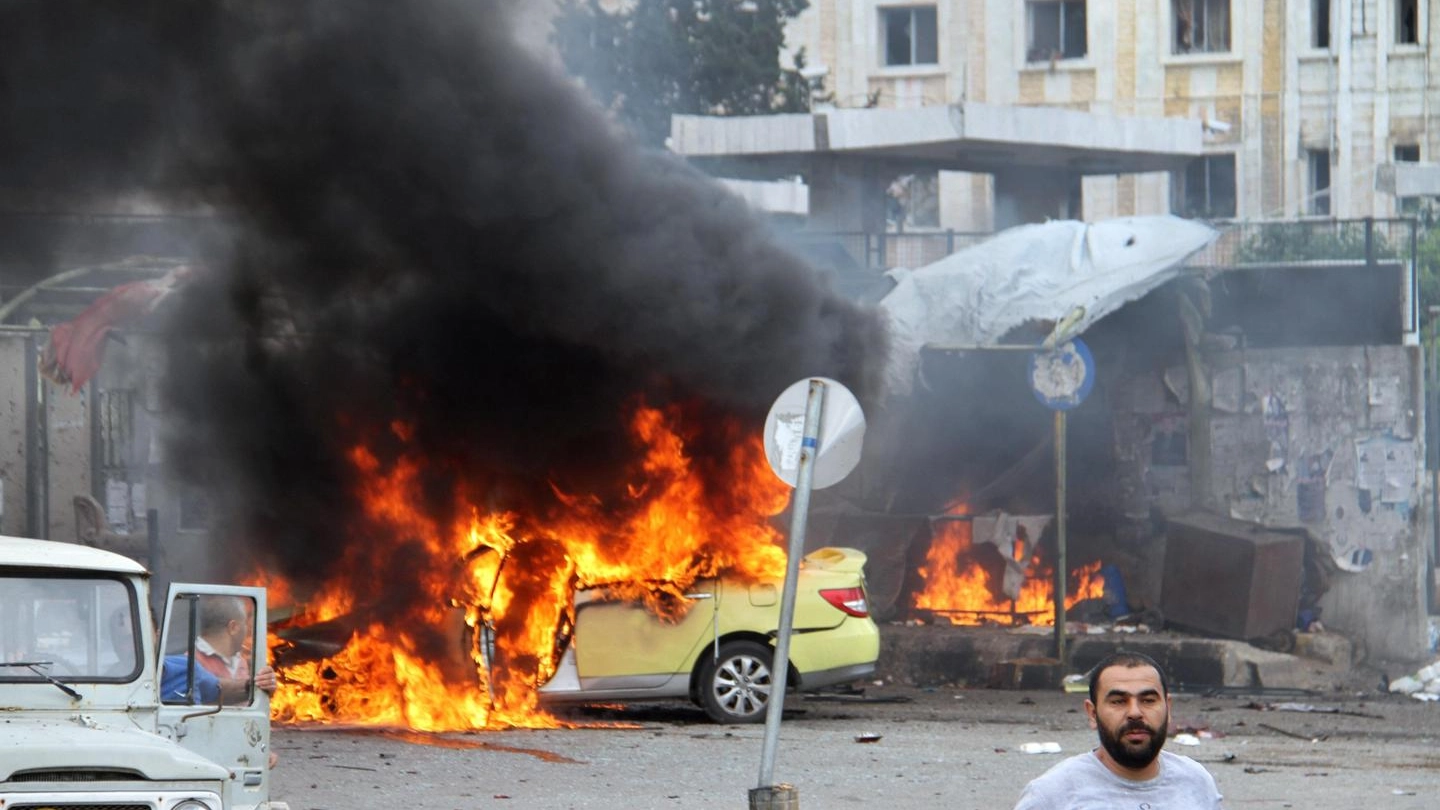 Autombomba a Tartus in Siria (Ansa)