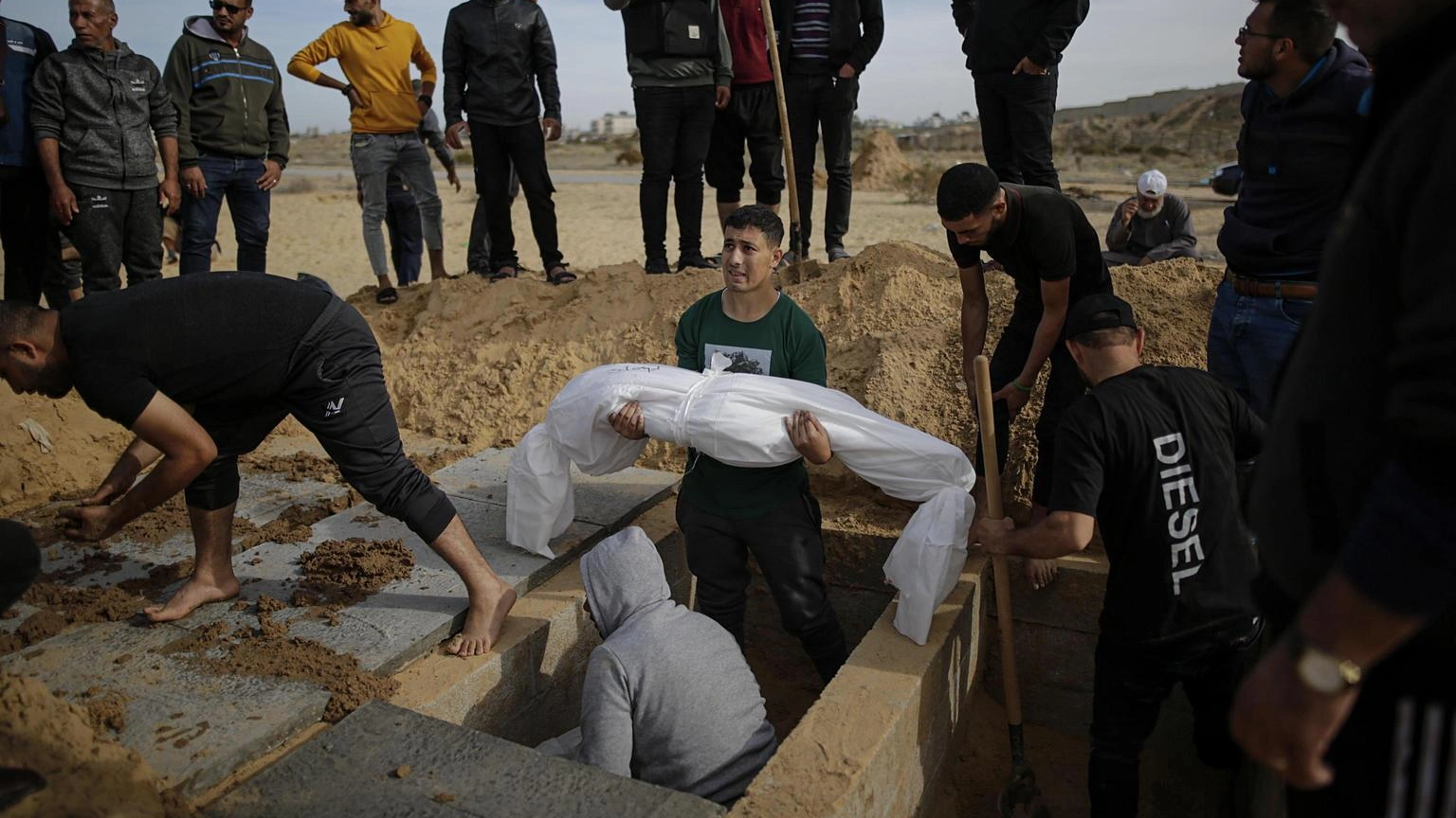 Hamas, a Gaza nuovo bilancio di 17.487 morti