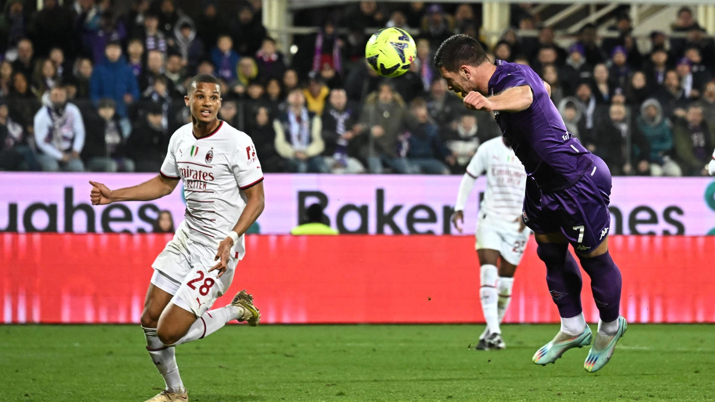 Un'azione di Fiorentina-Milan (2-1)