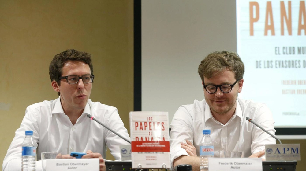 I giornalisti tedeschi autori di The Panama Papers – Foto: EFE/JJ Guillen/LaPresse