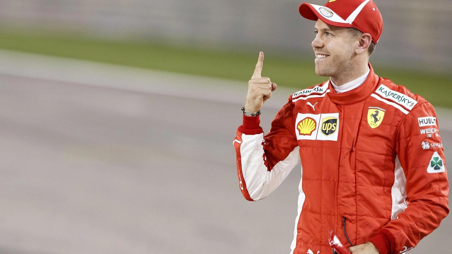 Gp Bahrain, pole di Vettel (Ansa)