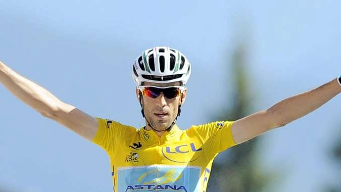 Tour: Nibali trionfa sulle Alpi