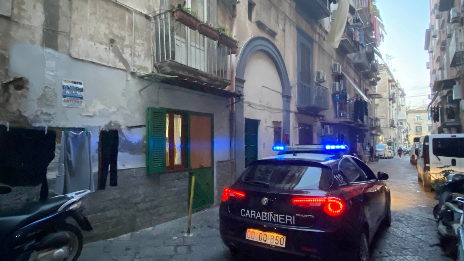 Intervento dei carabinieri a Napoli