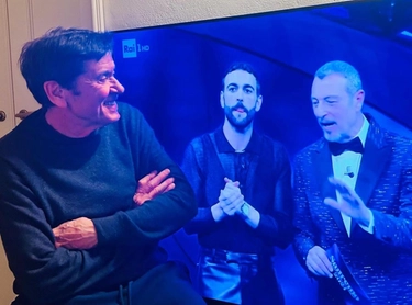 Gianni Morandi ospite a Sanremo 2024: “Mi piace, belle le canzoni”