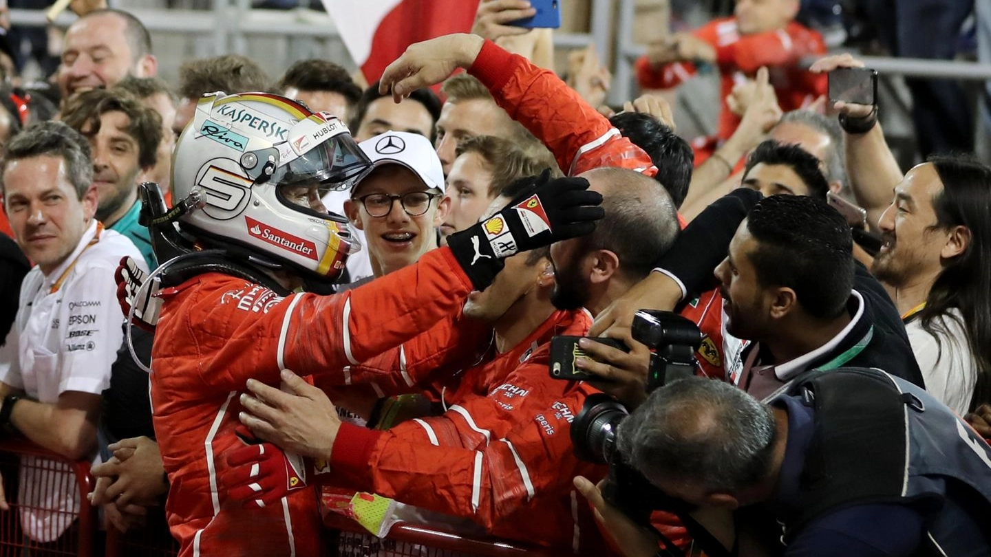 F1, la Ferrari di Vettel trionfa nel Gp del Bahrain (Afp)