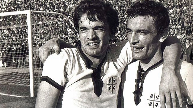 Sergio Gori (a sinistra) insieme a Gigi Riva ai tempi del Cagliari