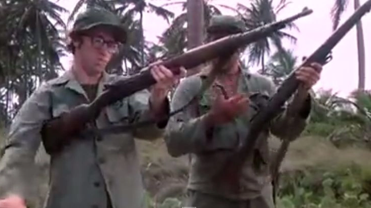 Woody Allen nel 'Il dittatore dello stato libero di Bananas' (da youtube)