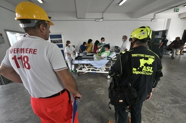 Campi Flegrei, scatta lo stress test all’ospedale di Giugliano con decine di “feriti” del terremoto. Sindaco di Pozzuoli: “Nessuna prova di evacuazione”