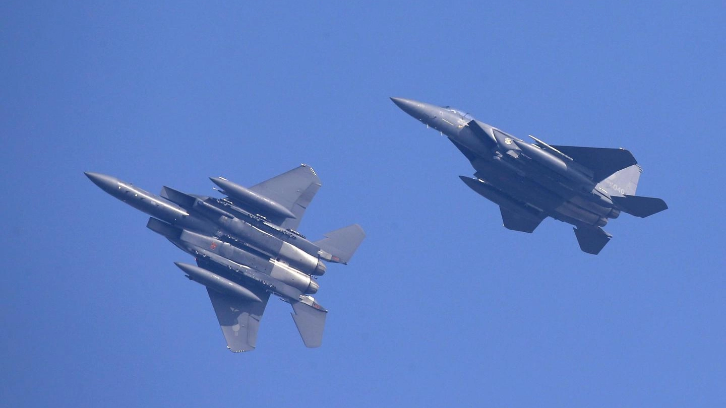 Due caccia F-15 sudcoreani (Ansa)