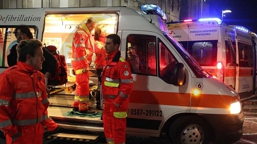 L’anziano è stato soccorso da un’ambulanza del 118L’anziano è stato soccorso da un’ambulanza del 118