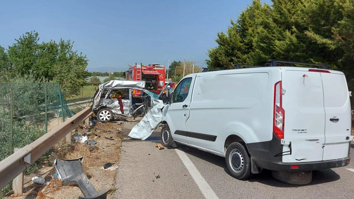 Incidente stradale nel Ragusano, sulla strada provinciale tra Comiso e Santa Croce (Ansa)