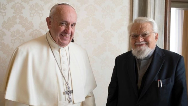 Padre Enzo Bianchi insieme a papa Francesco