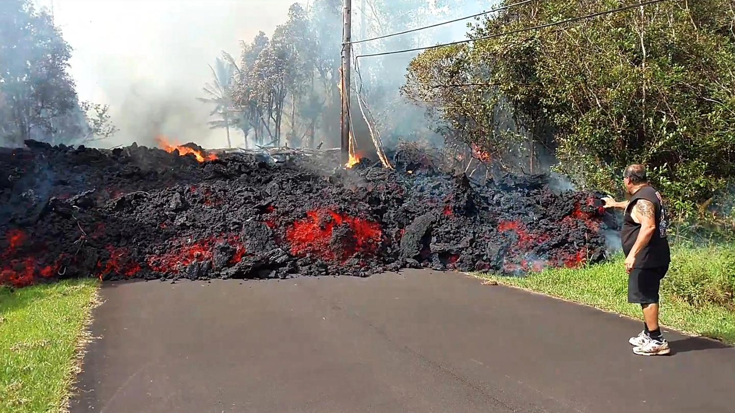 La lava del Kilauea avanza (Ansa)