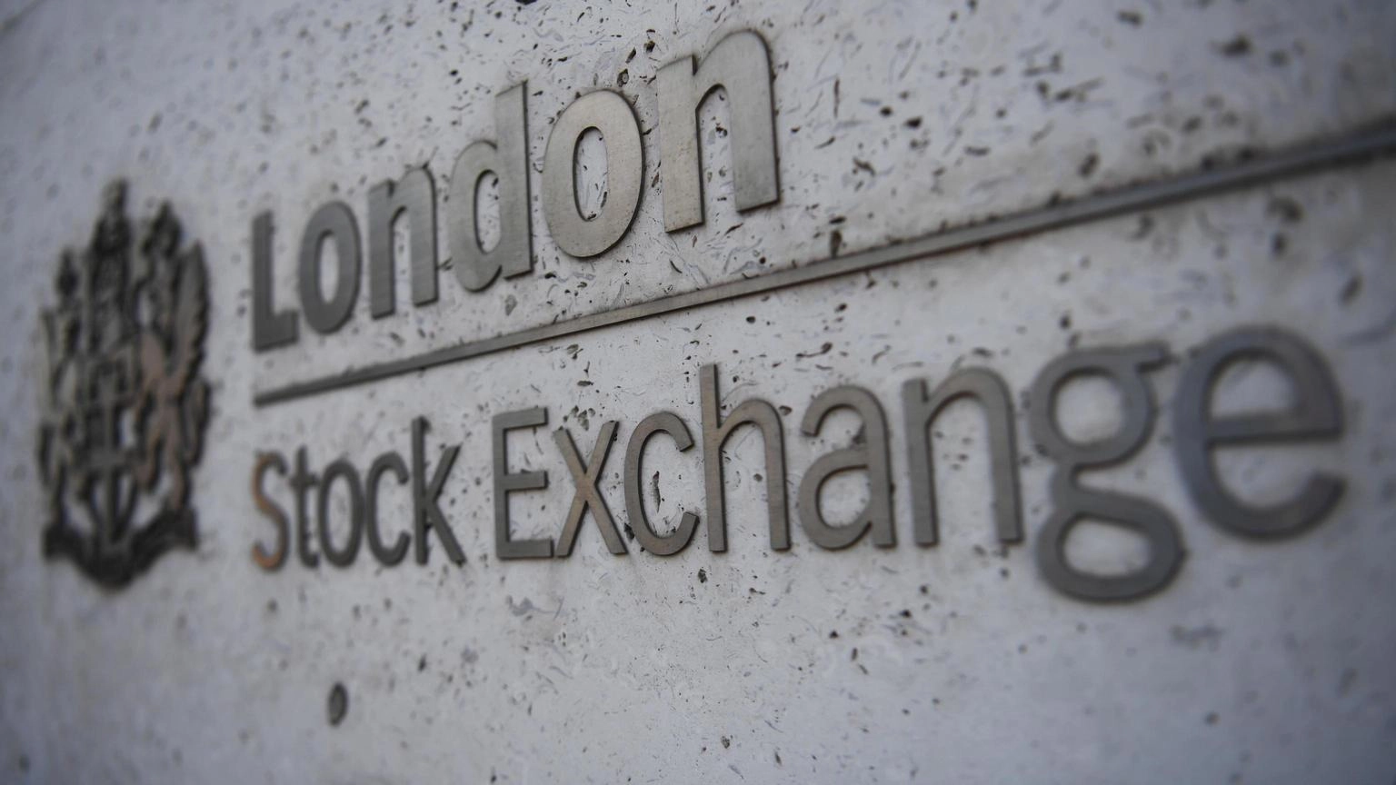 Borsa: avvio incerto in Europa, Londra +0,1%