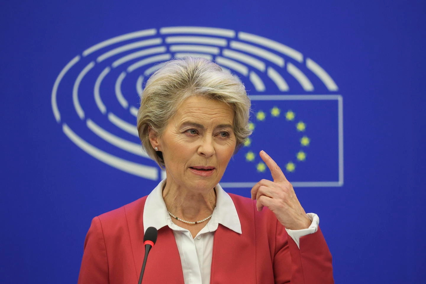 Ursula von der Leyen, presidente della Commissione europea (Ansa)