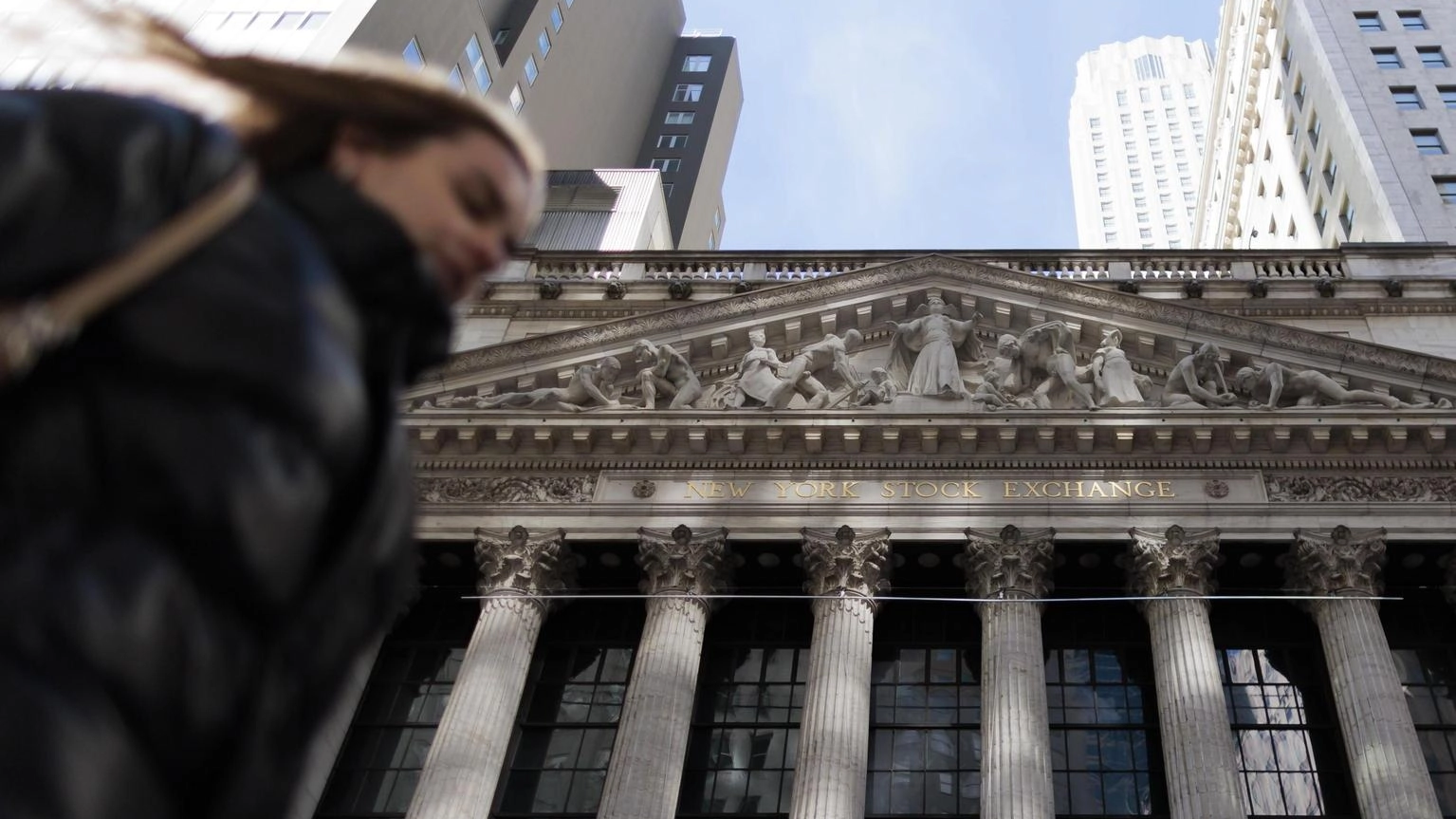 Wall Street apre in rialzo, Dj +0,33%, Nasdaq +0,46%