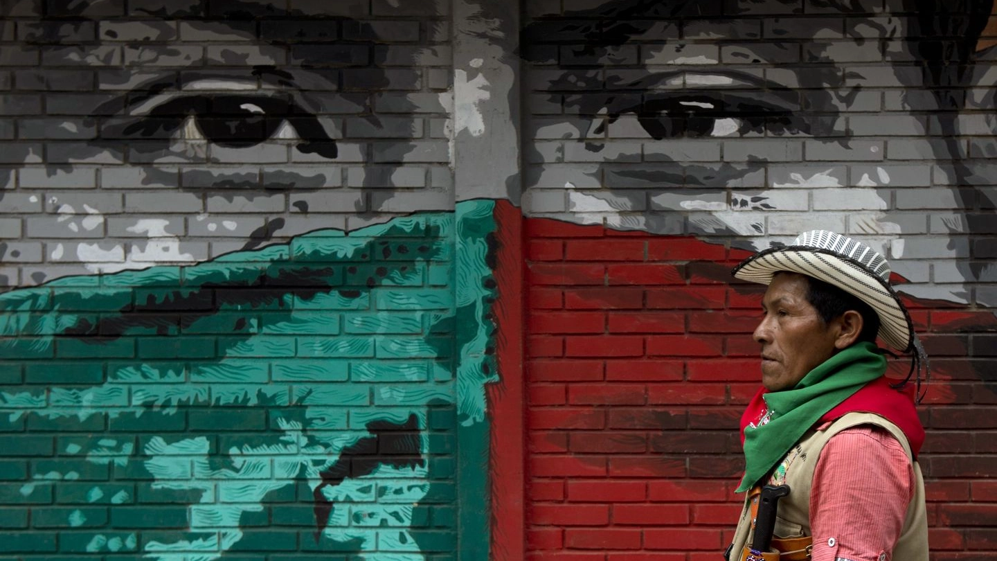 Colombia, un murales delle Farc (AFP)