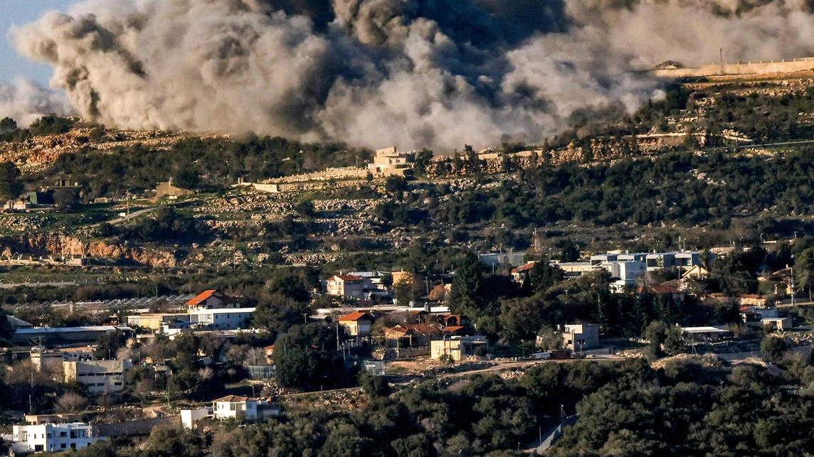 Ancora razzi dal Libano. Raid e missili israeliani. Blinken vola da Erdogan: "Evitare l’escalation"