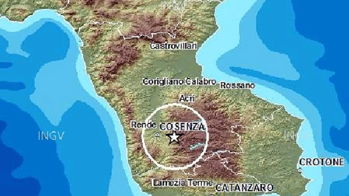 La cartina dell'Ingv mostra l'epicentro del terremoto in Sila (Ansa)