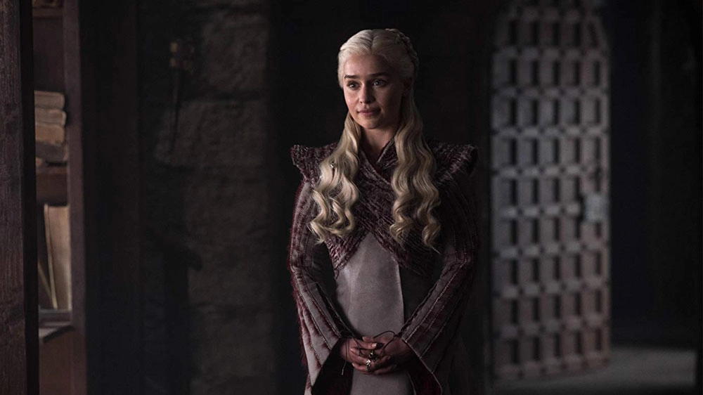 Emilia Clarke in una scena di 'Game of Thrones' (Foto HBO)