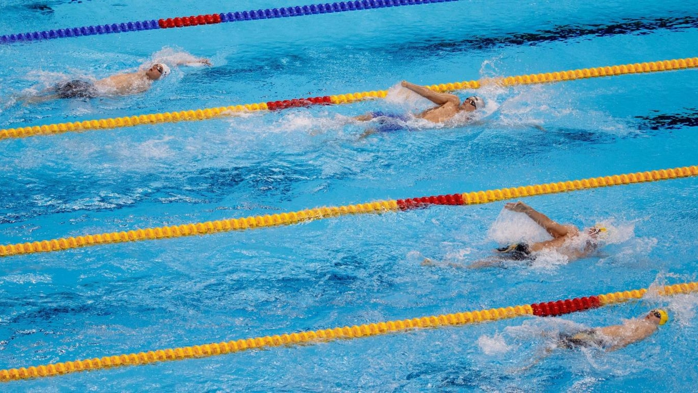 Il nuoto è la competizione che sta regalando maggiori soddisfazioni all'Italia.