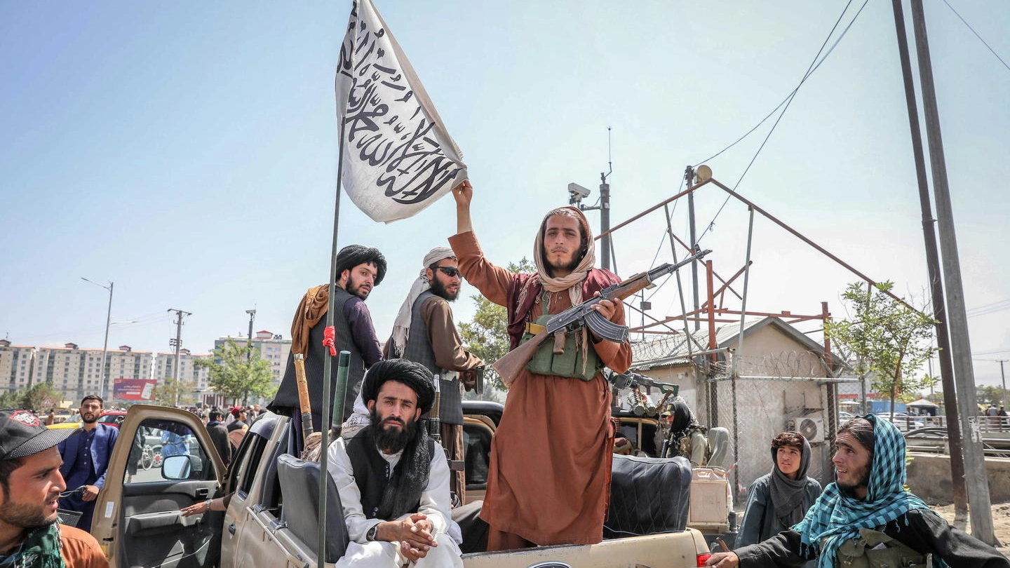 Talebani a Kabul (Ansa)