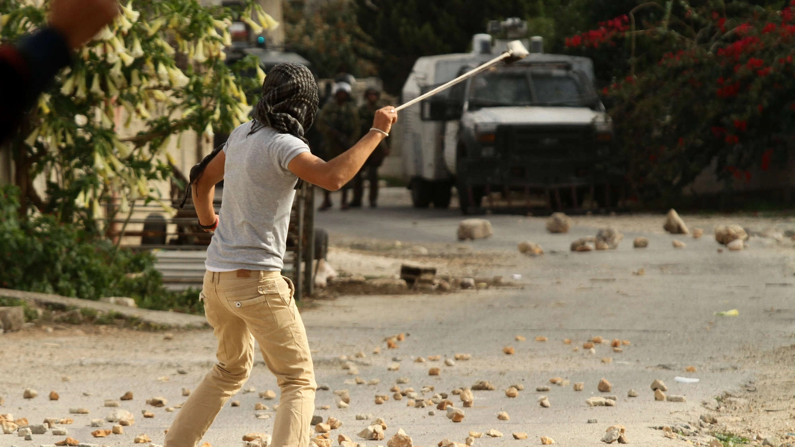 Nablus, scontri tra soldati e palestinesi (Alive)