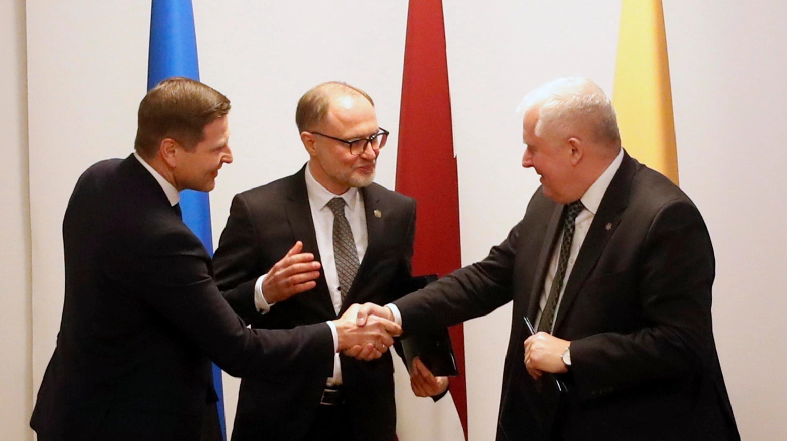 Intesa tra i ministri della Difesa di Lettonia, Lituania e Estonia (Ansa)