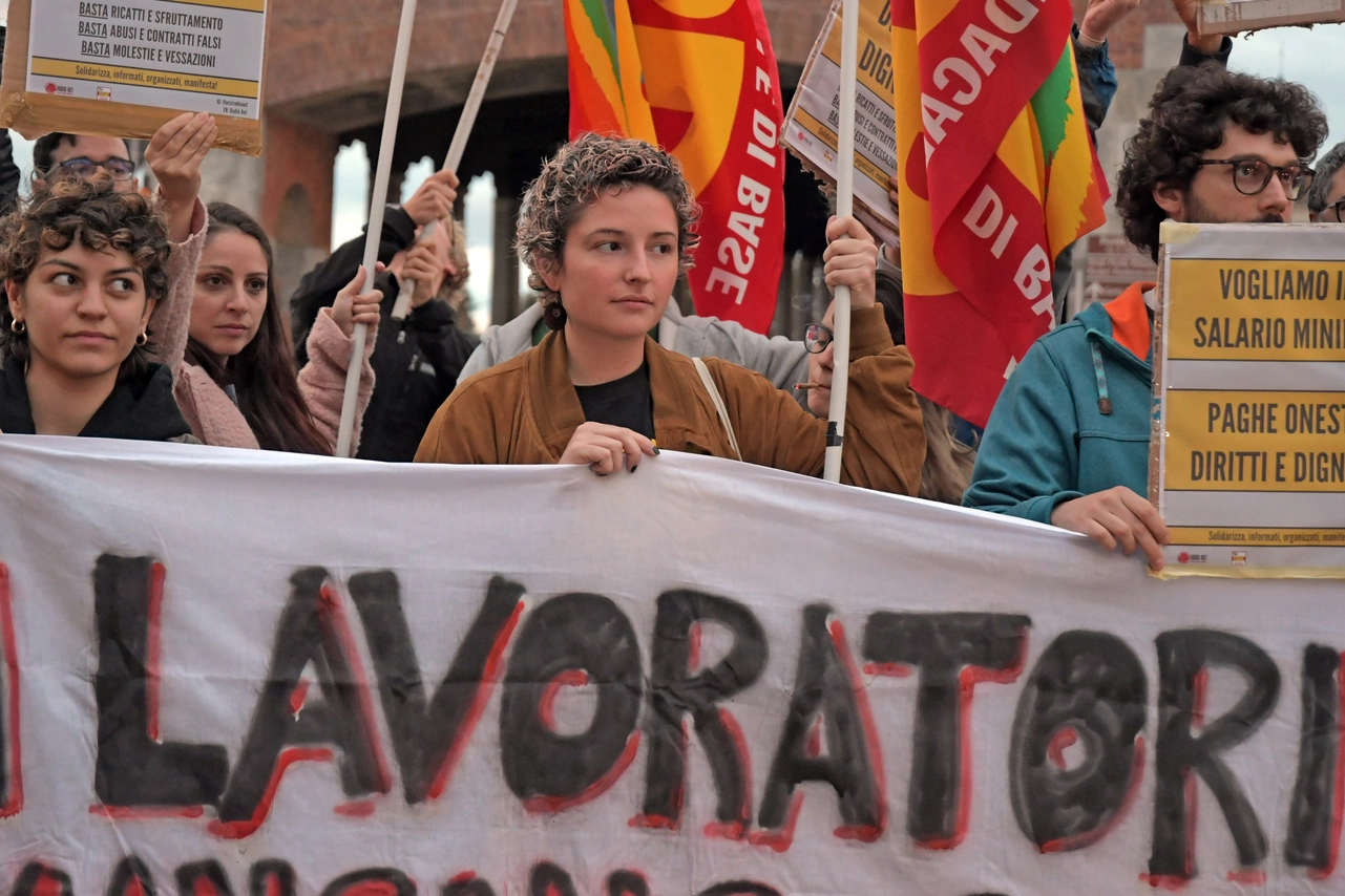 Protesta di lavoratori (Foto Torres)