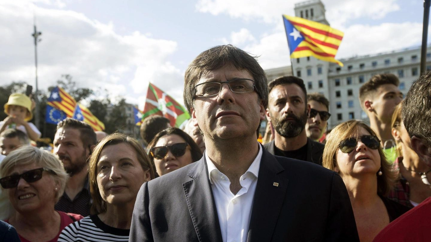 Carles Puigdemont presidente della Catalogna (Ansa)