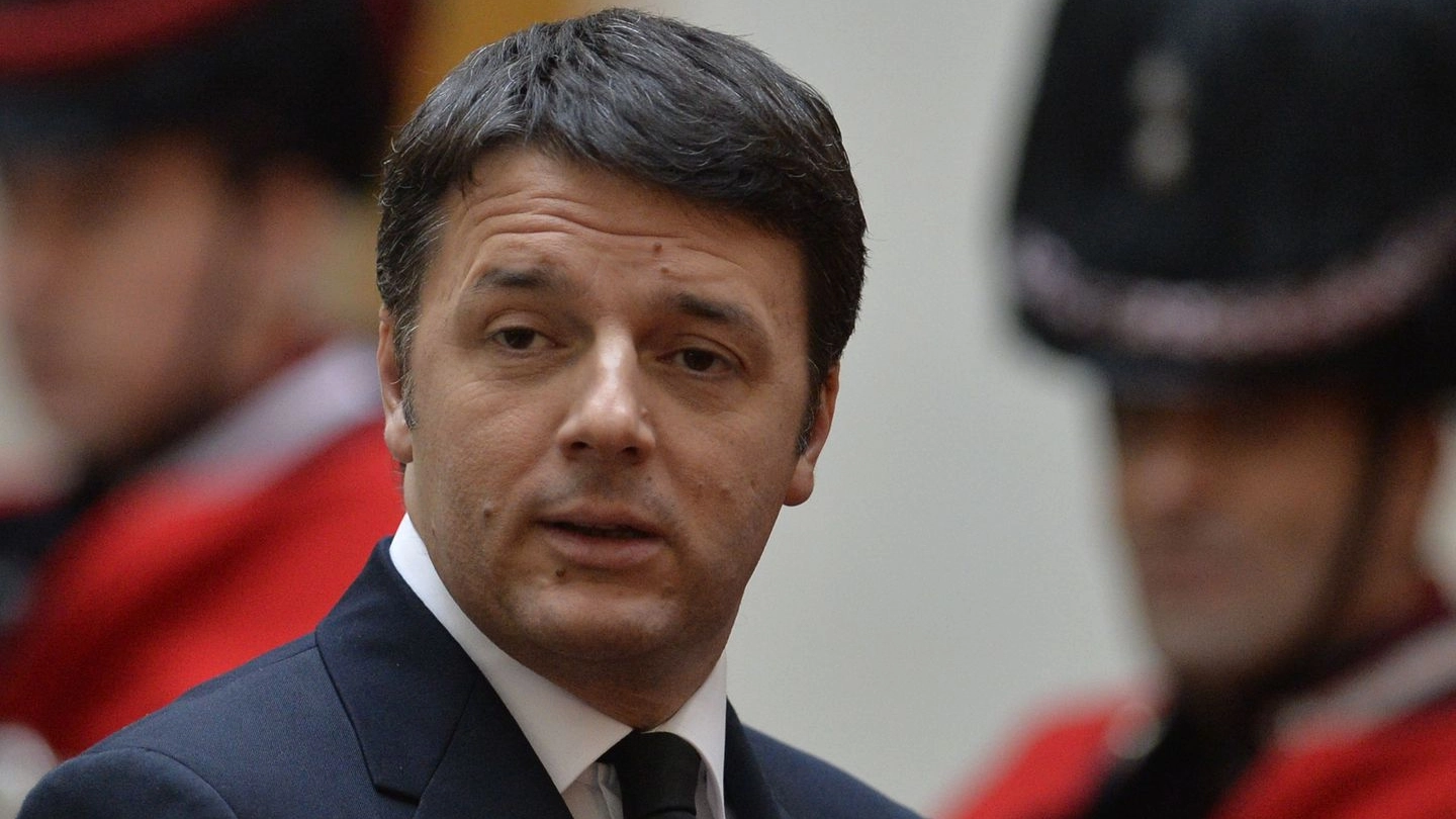 Matteo Renzi alza il limite dei contanti a 3mila euro (Afp)