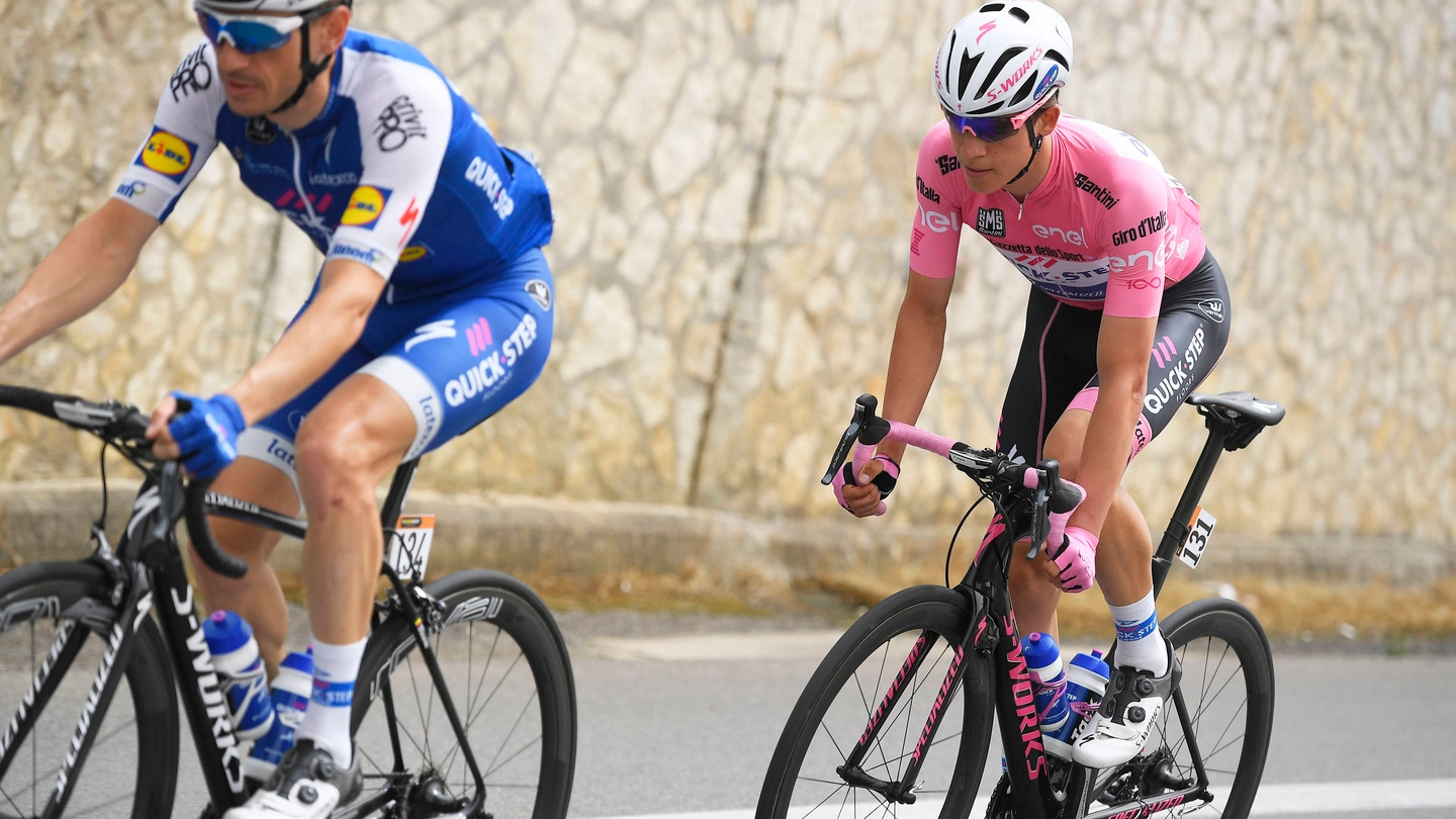 Giro d'Italia 2017, Jungels in rosa (lapresse)