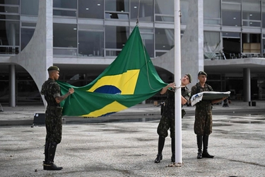 Brasile, quei messaggi della Pubblica Sicurezza: "Tutto calmo e pacifico, una passeggiata"