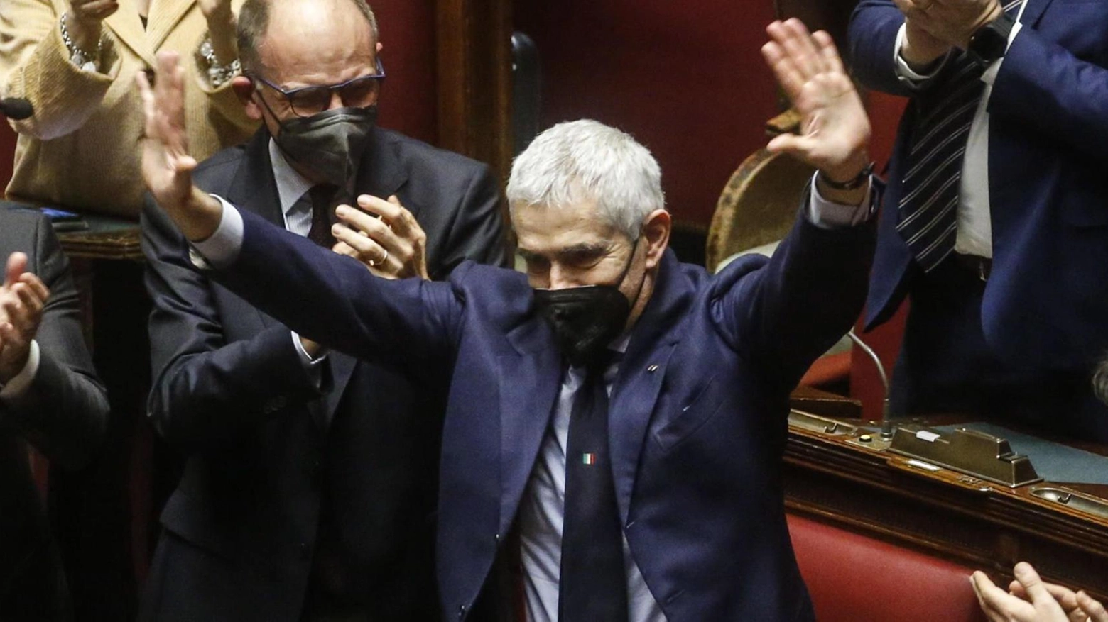 Il passo indietro del senatore bolognese che ha chiesto di votare Mattarella