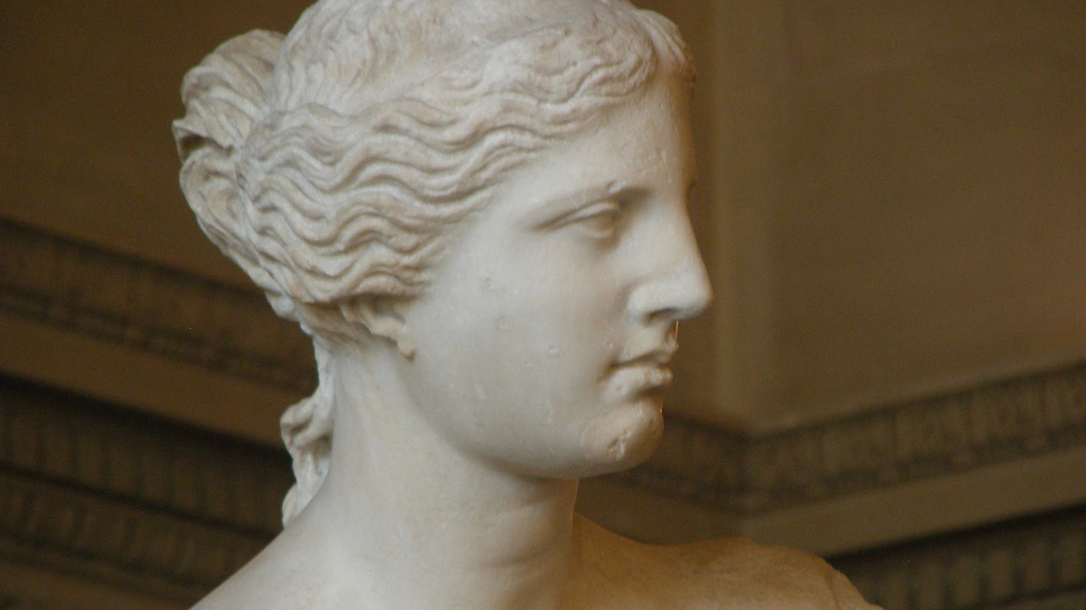La Venere di Milo è attribuita ad Alessandro di Antiochia (130 a. C.)