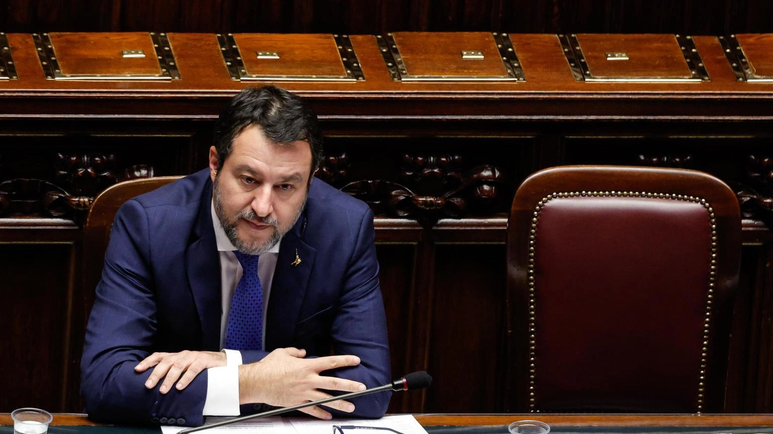 Salvini, pronto a precettare per sciopero dei trasporti del 17