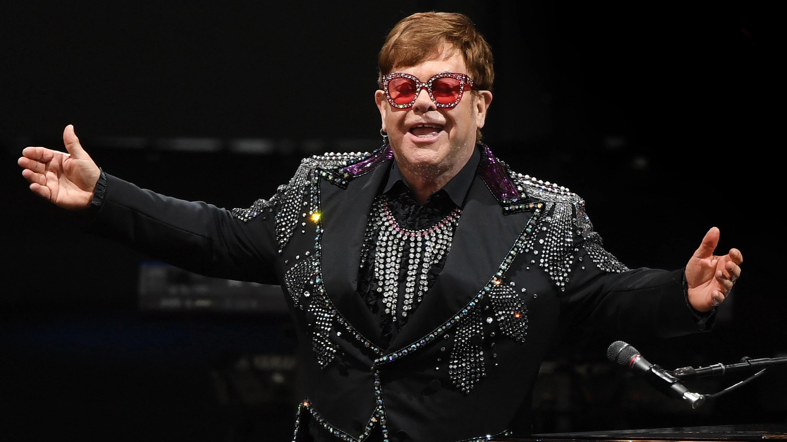 Elton John ha il Covid (Ansa)