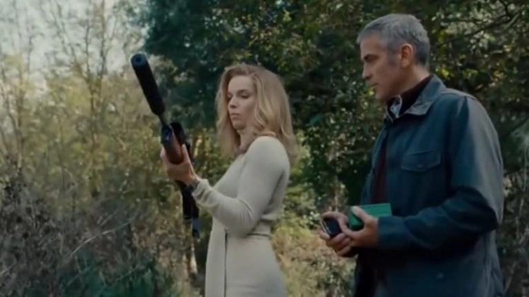 Un frame del film 'The American', girato da Clooney anche in Abruzzo